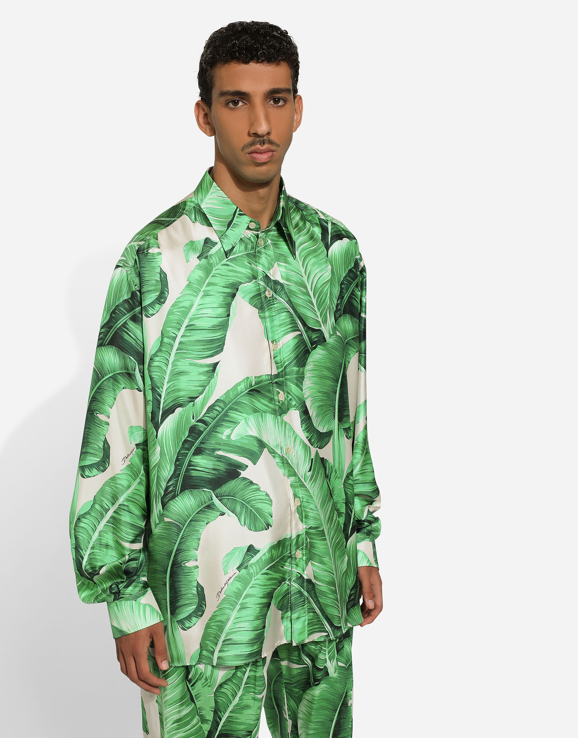 Oversize silk shirt with banana-tree print - 4