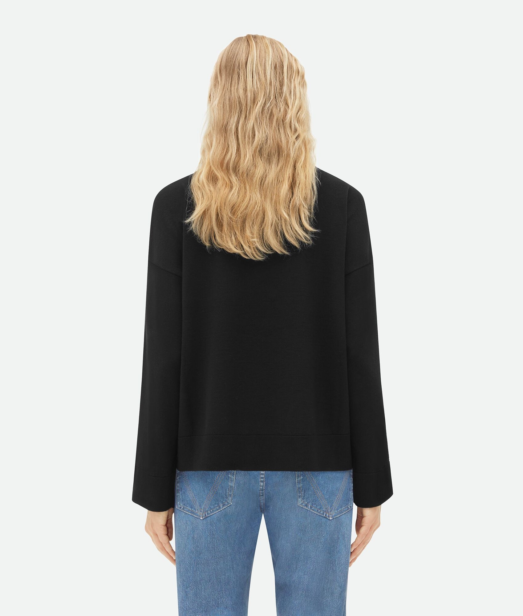 Light Wool Turtleneck - 3