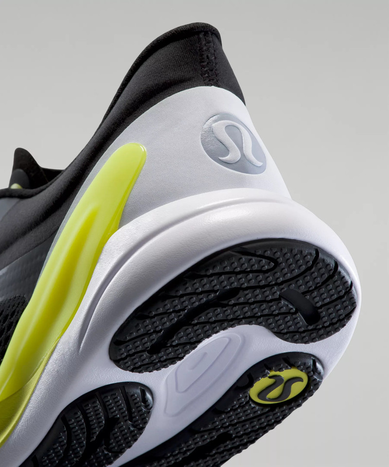 Women's Blissfeel Running Shoe 9