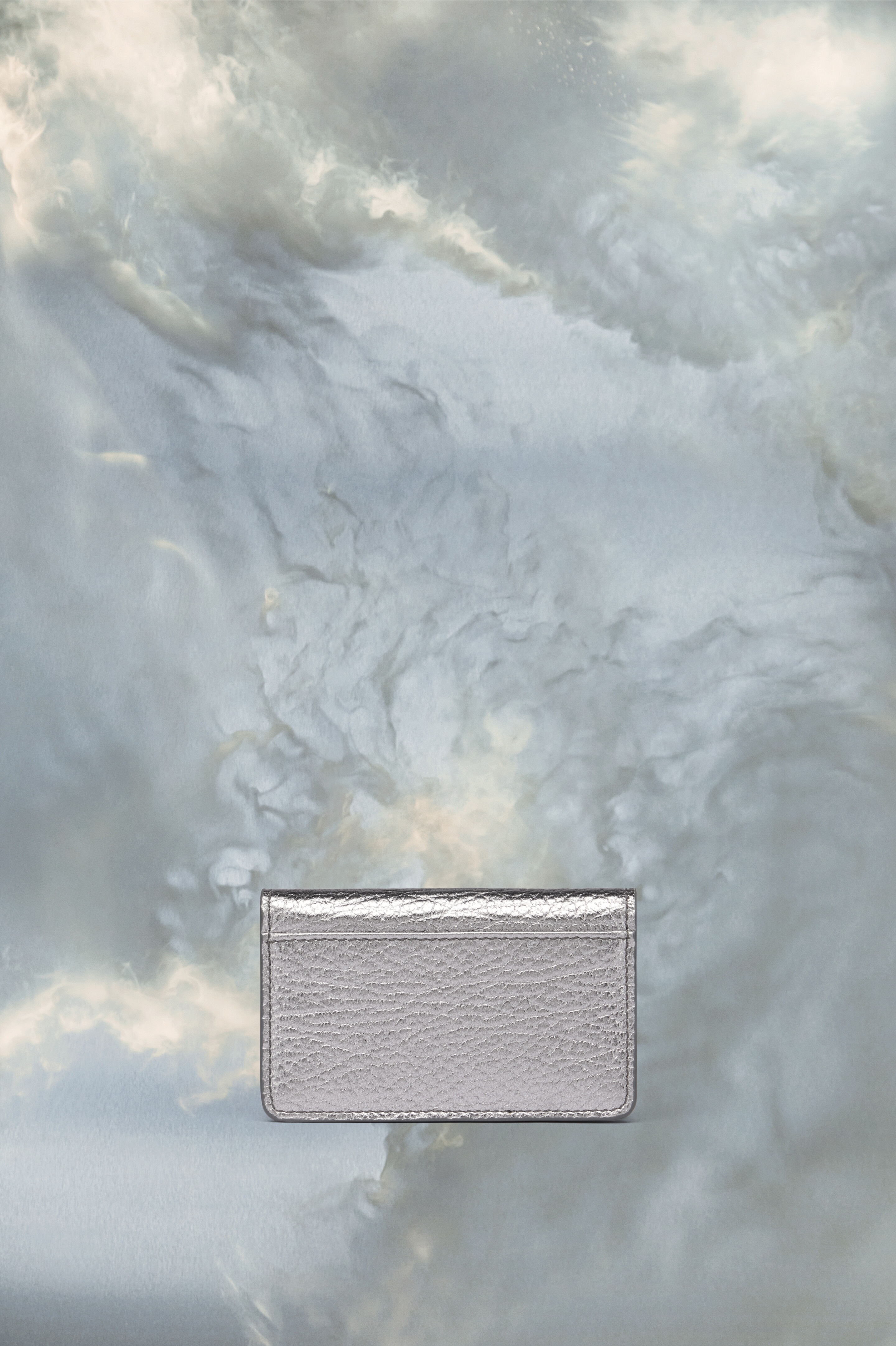 Four Stitches Card Holder - 3