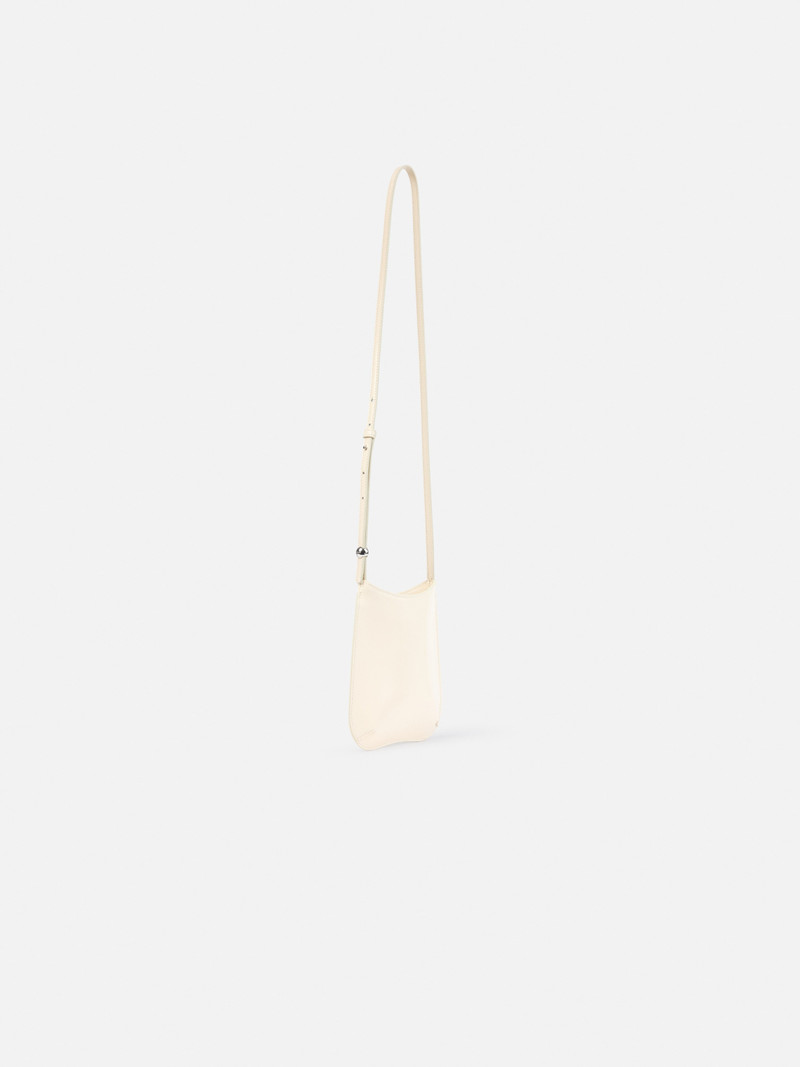 The Bisou phone pouch 4