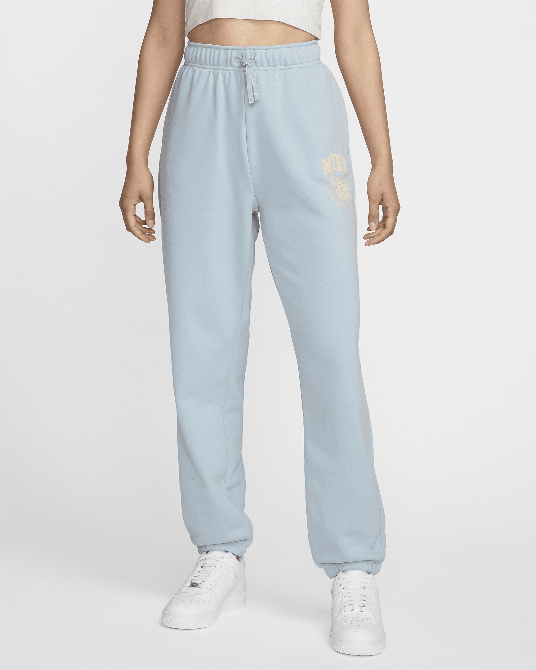 Nike Sportswear Club Fleece Women's Oversized Mid-Rise Sweatpants - 1