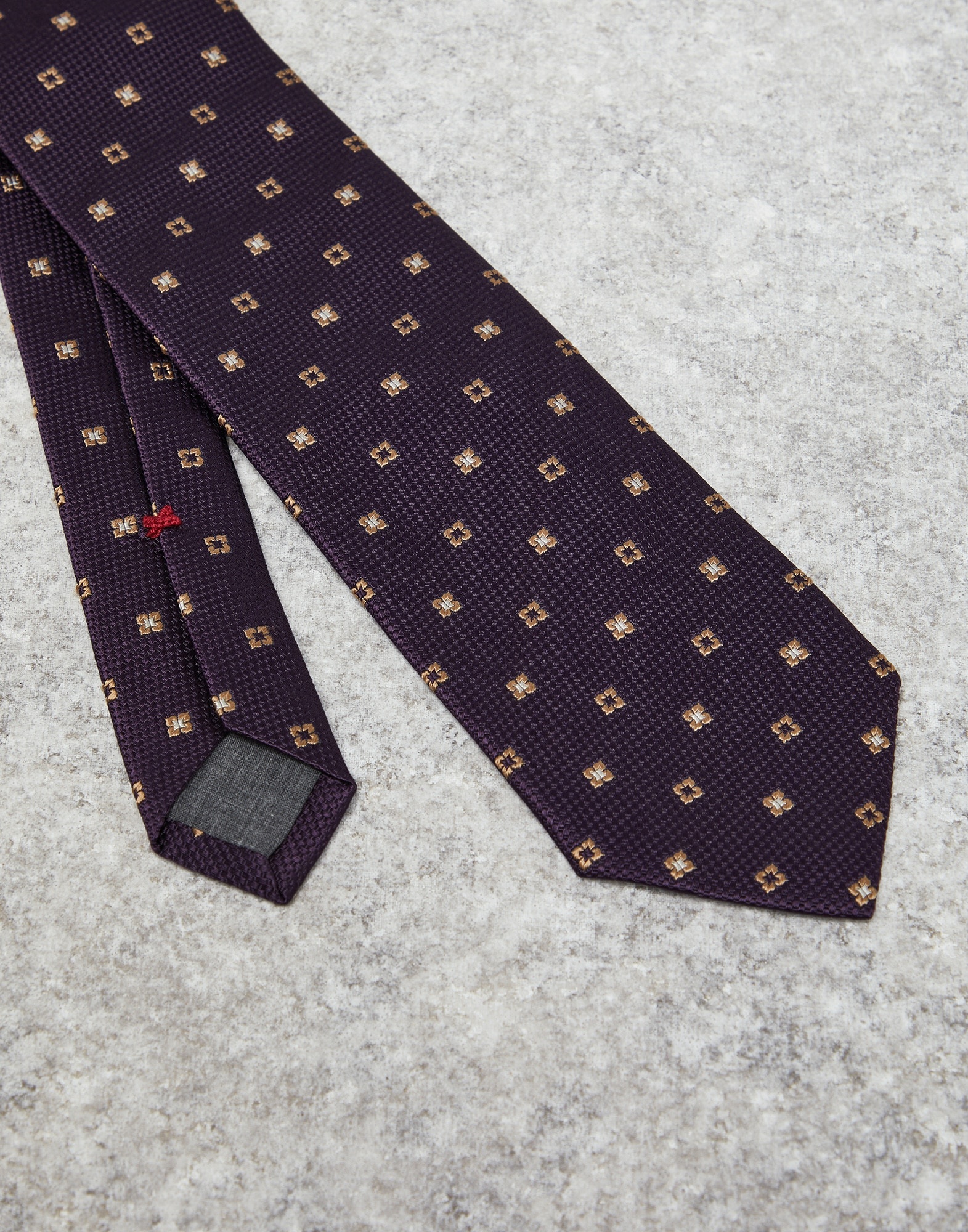 Silk tie with geometric pattern - 2