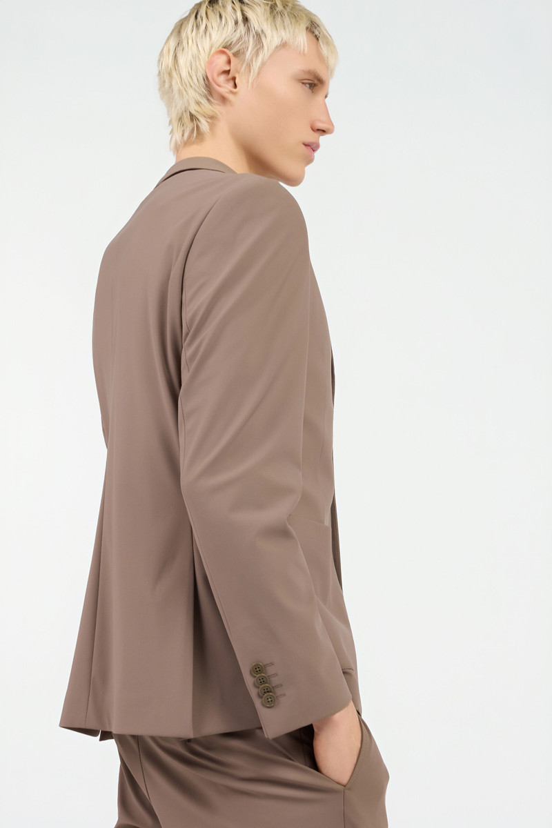 Taupe Single-Breasted Suit 7