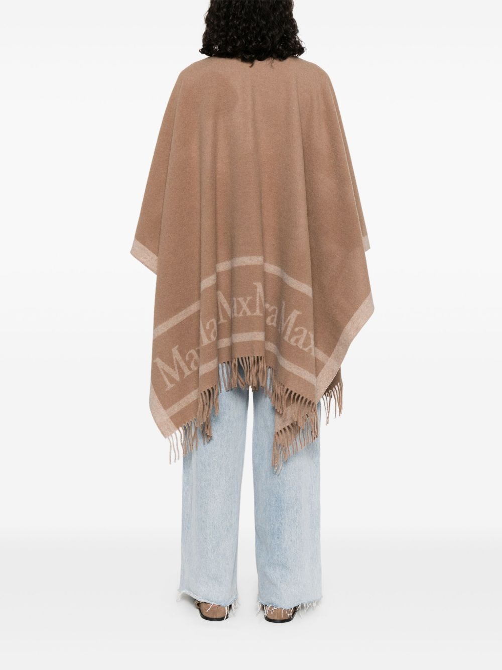 ボレロ・ショール Max Mara Studio Sandy color jacquard wool poncho ボレロ・ショール Max Mara Studio Sandy color jacquard wool