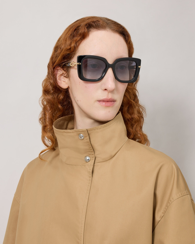 Mulberry Amberley Square Sunglasses
Black Bio Acetate outlook