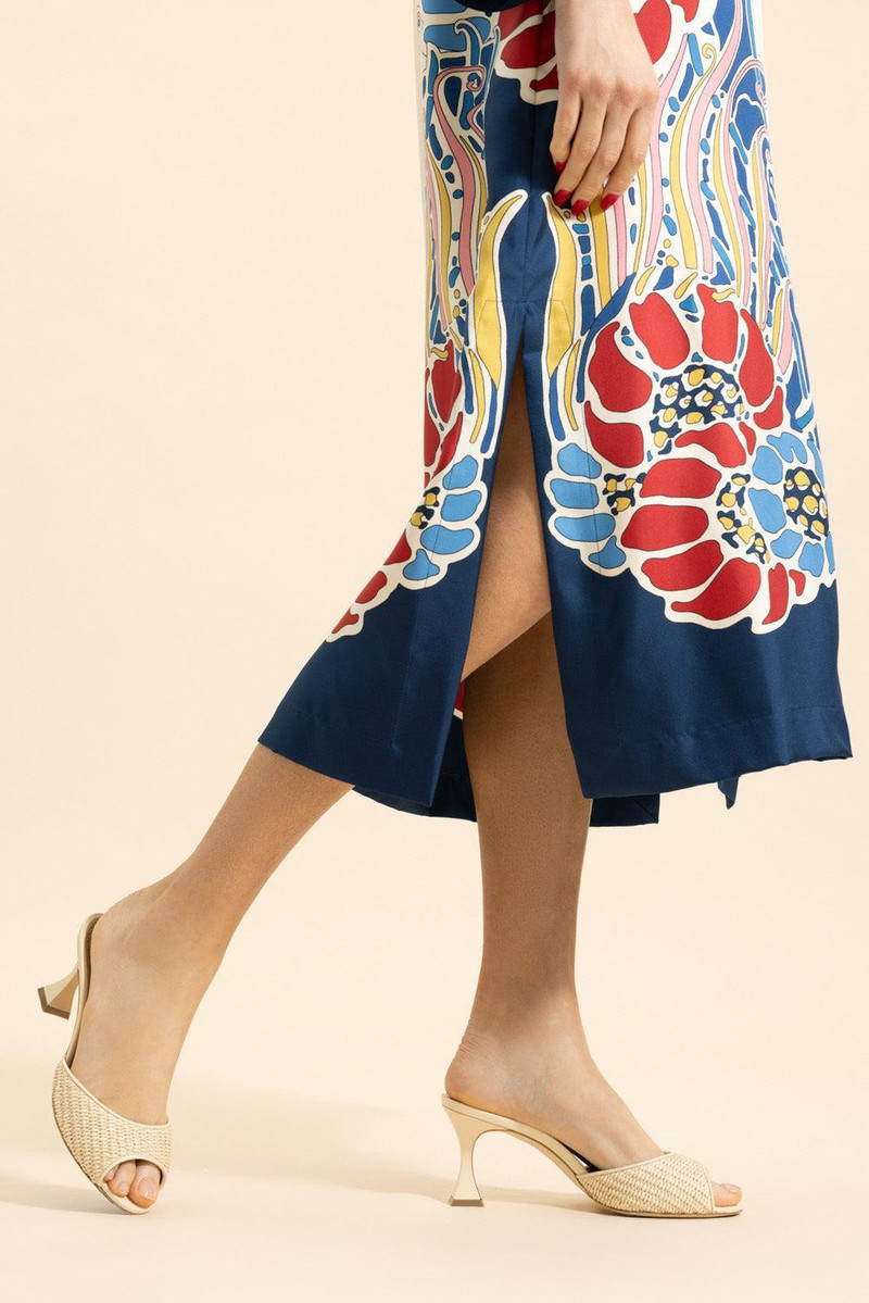 Manolo Blahnik Jadara Mule 70 - Light Khaki Cream outlook