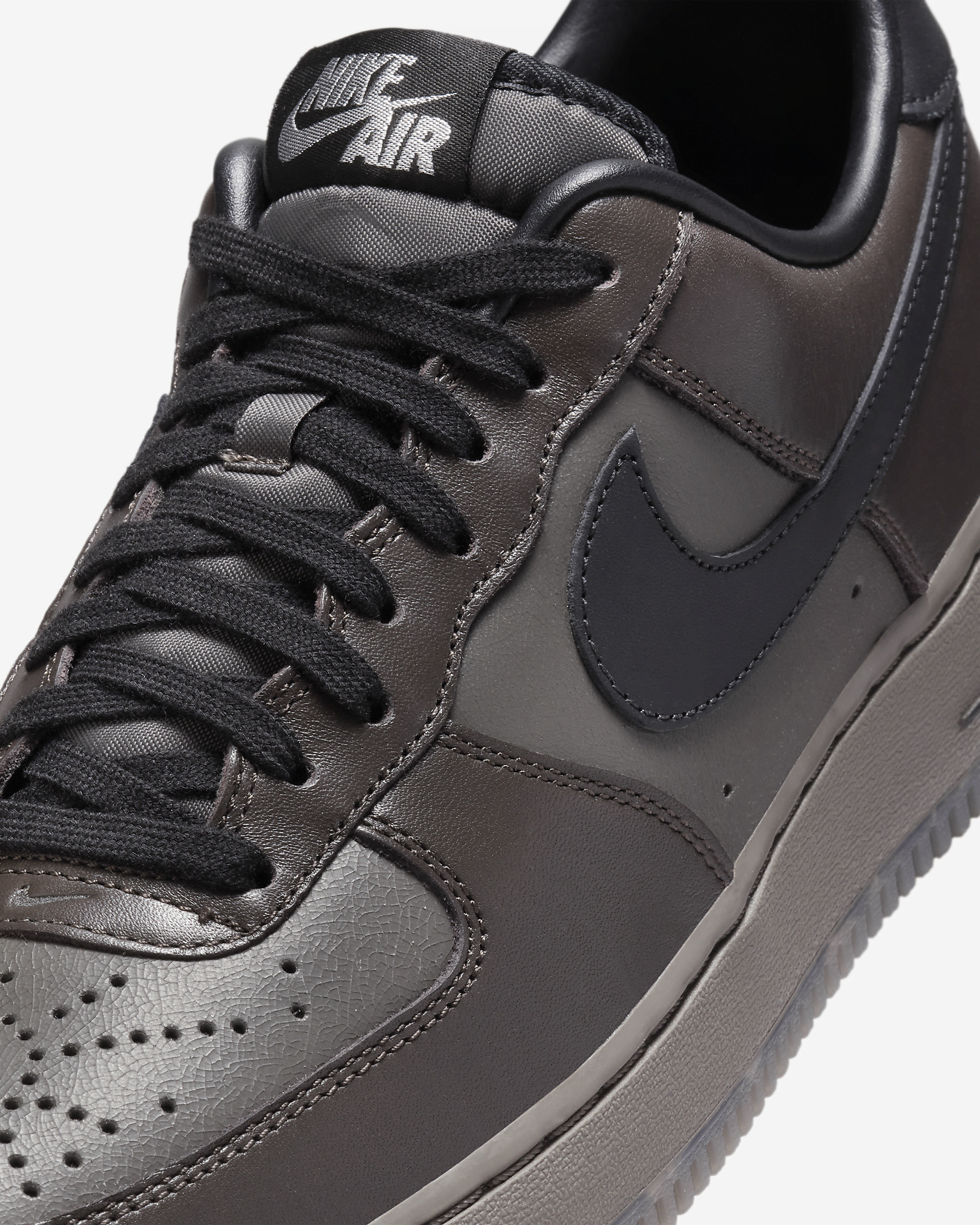 Nike Air Force 1 Low Men's Shoes - 7