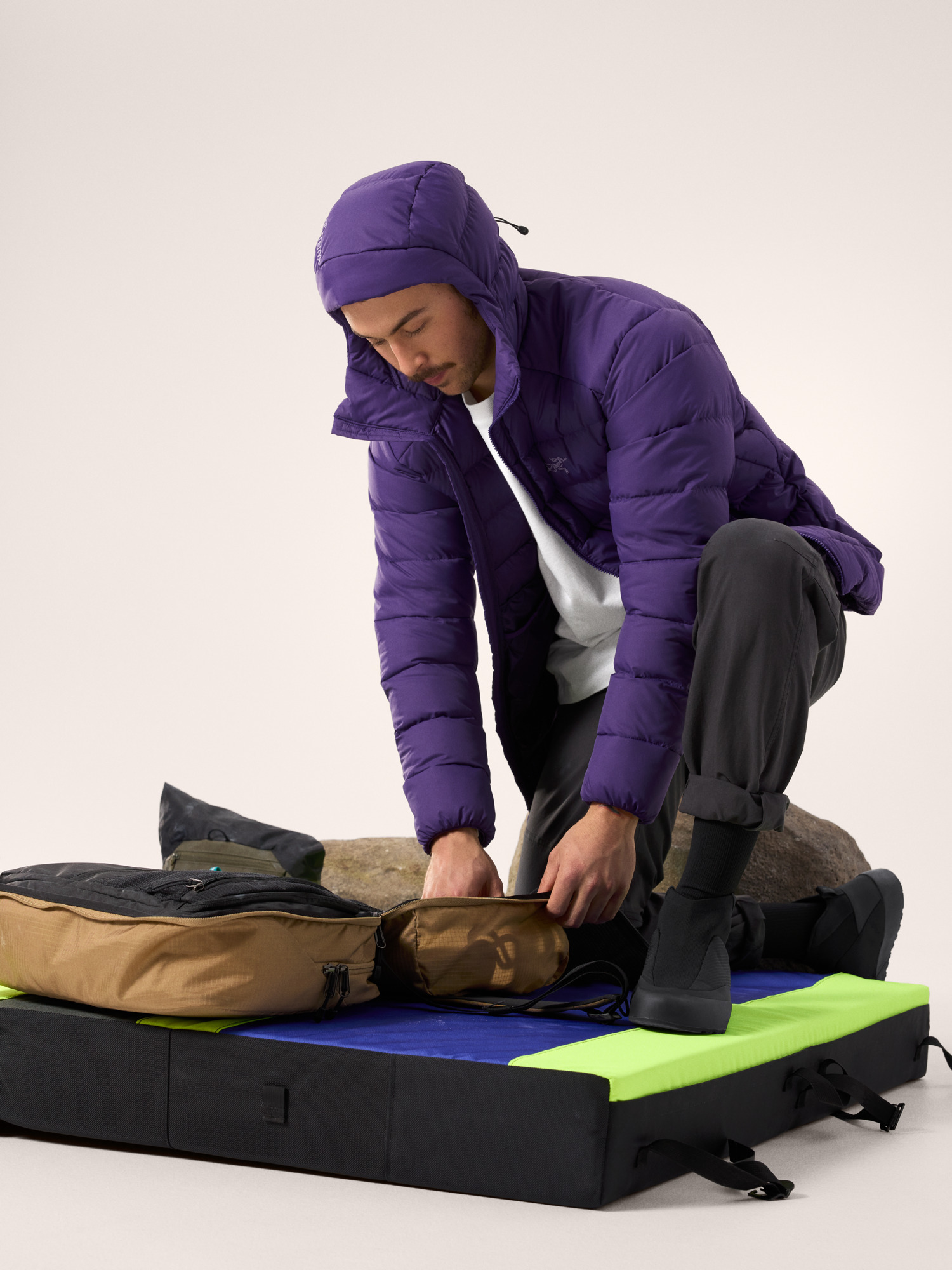 Thorium Hoody - 7