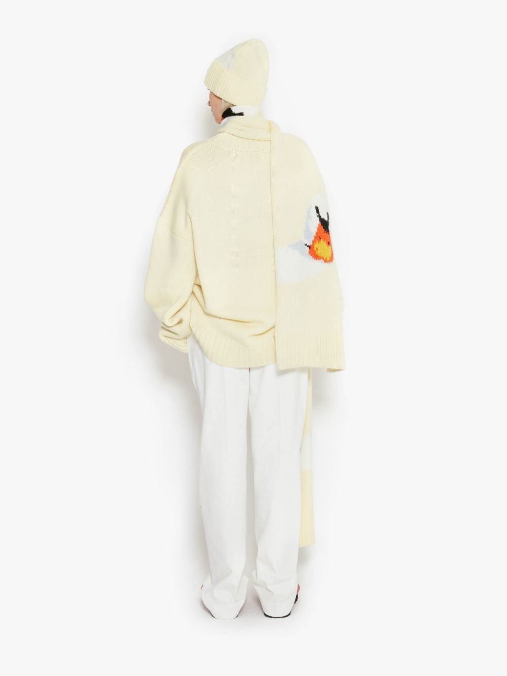 OVERSIZED SWAN CREWNECK JUMPER - 4