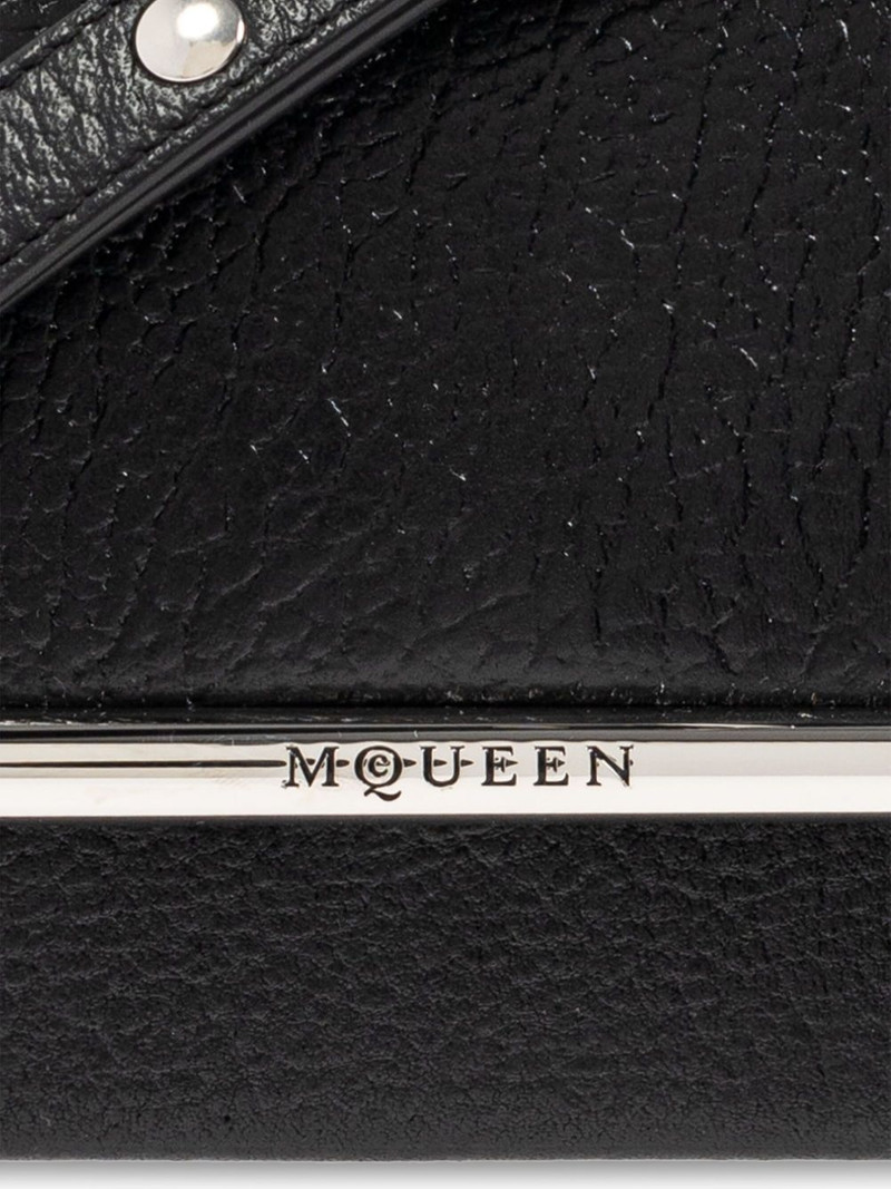 T-Bar shoulder bag 5