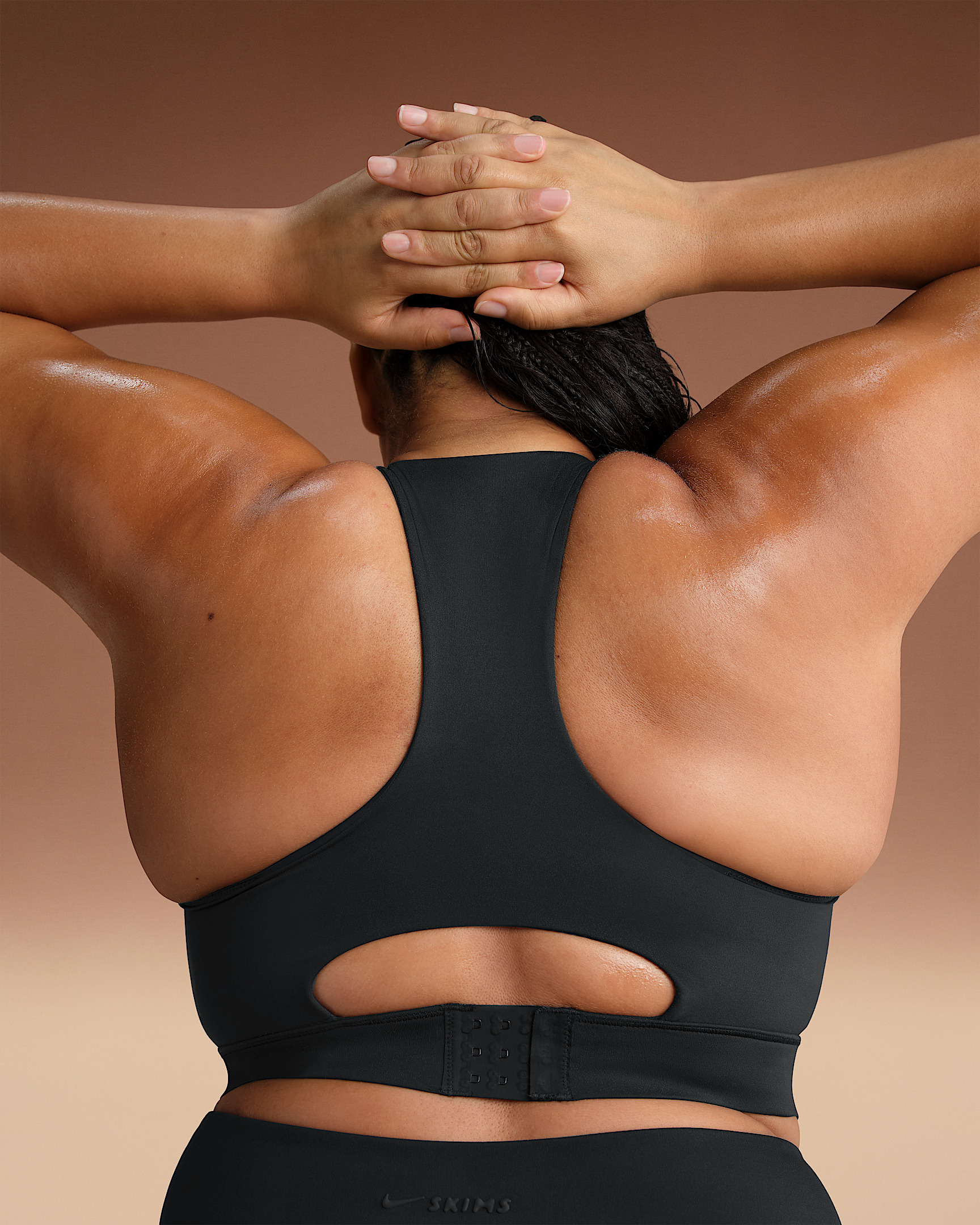 NikeSKIMS Matte Women's High-Neck Bra - 8