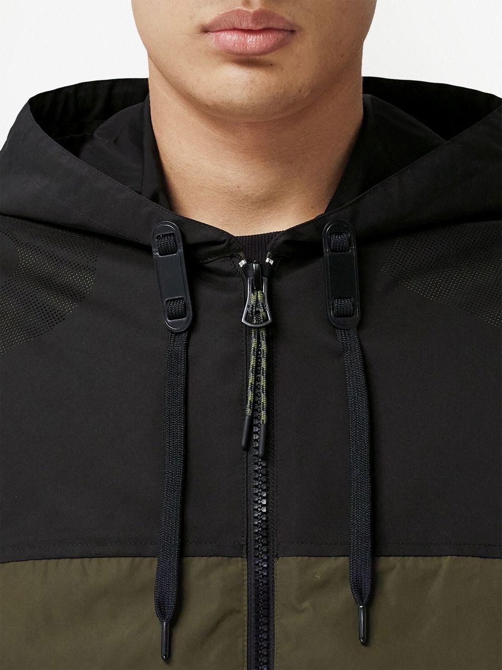 perforated-logo lightweight hooded jacket - 5