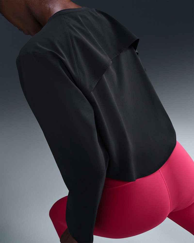 Nike Nike One Women's Repel Woven Top outlook