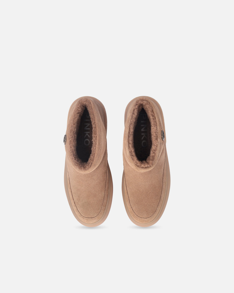 WINTER BOOTS WITH LOVE BIRDS LOGO 9