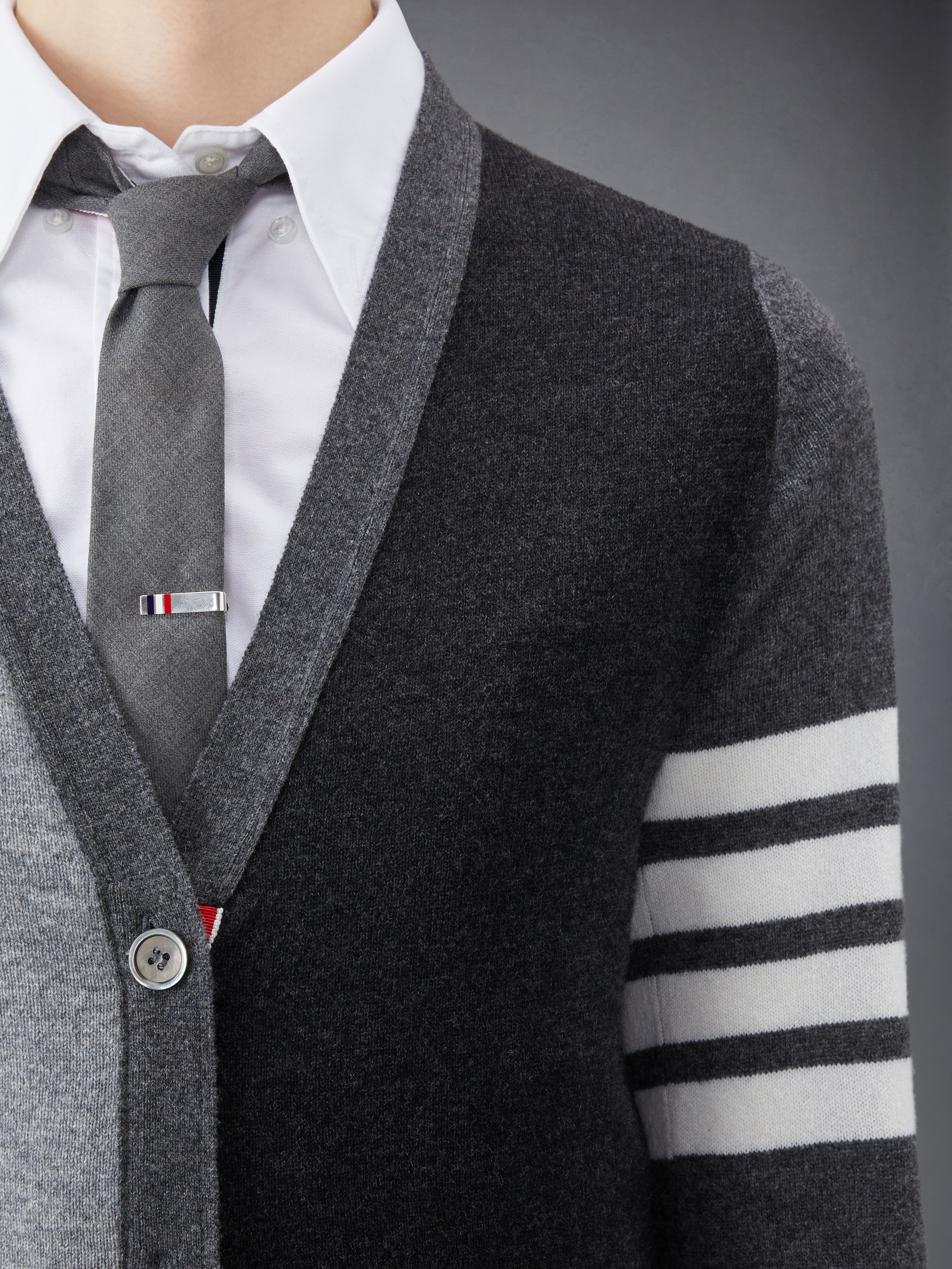 FUN-MIX CASHMERE 4-BAR V-NECK CARDIGAN - 6