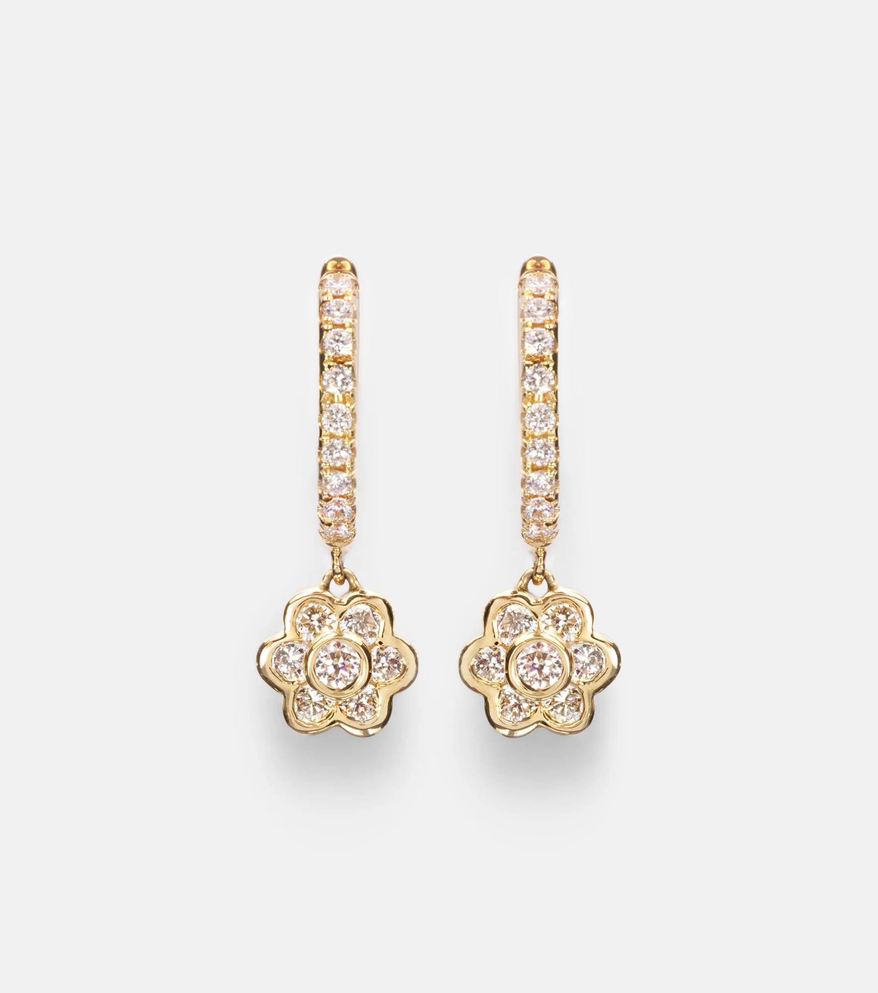 18kt gold hoop earrings with diamonds - 1