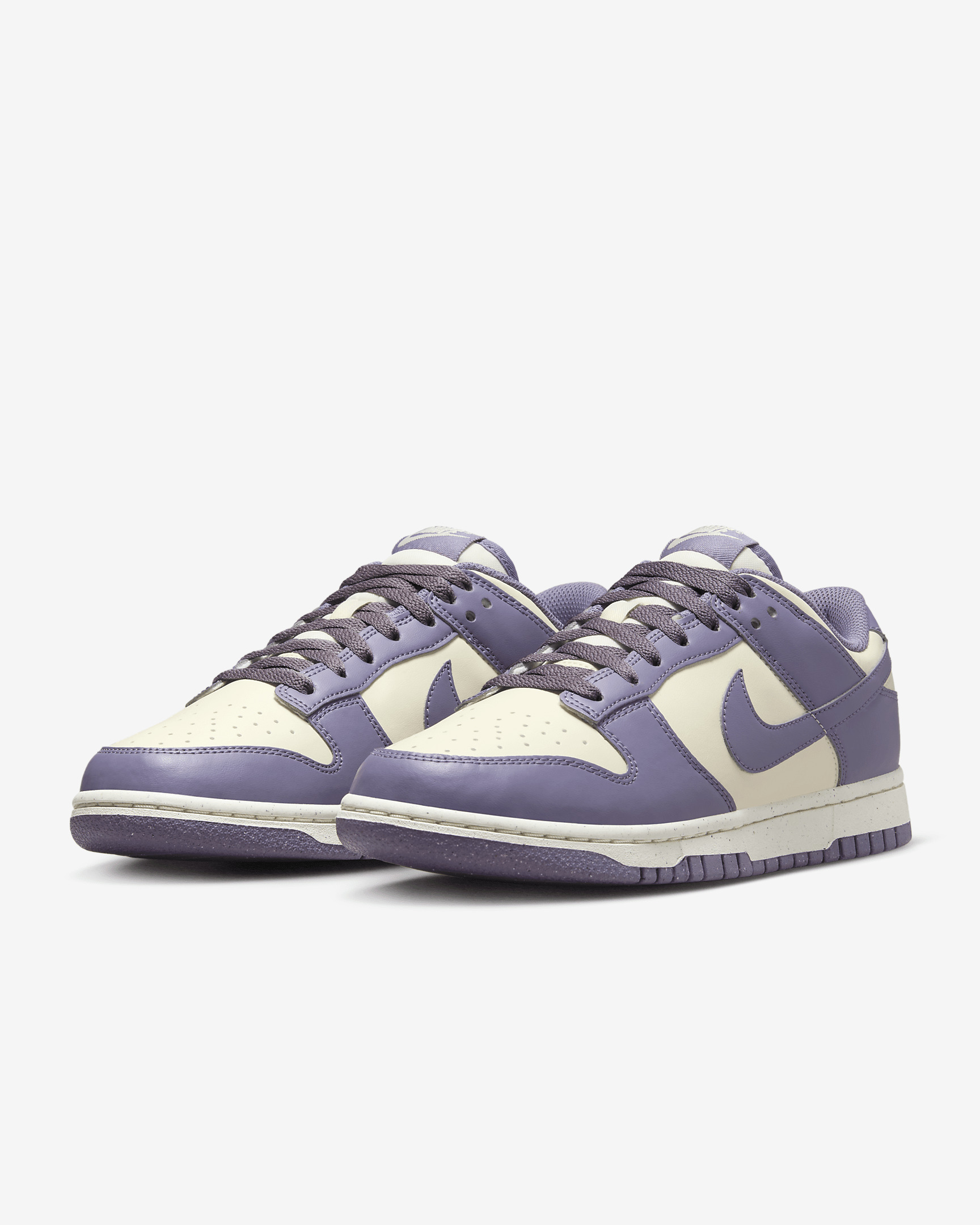 Nike Dunk Low Women's Shoes - 5