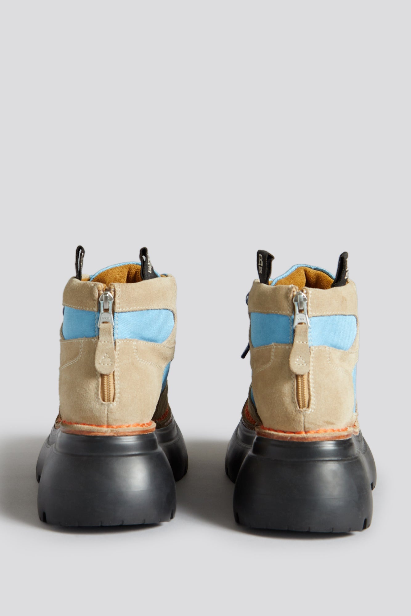 BULKY TRAILBLAZER BOOT - STONE AND BLUE - R13 - 3