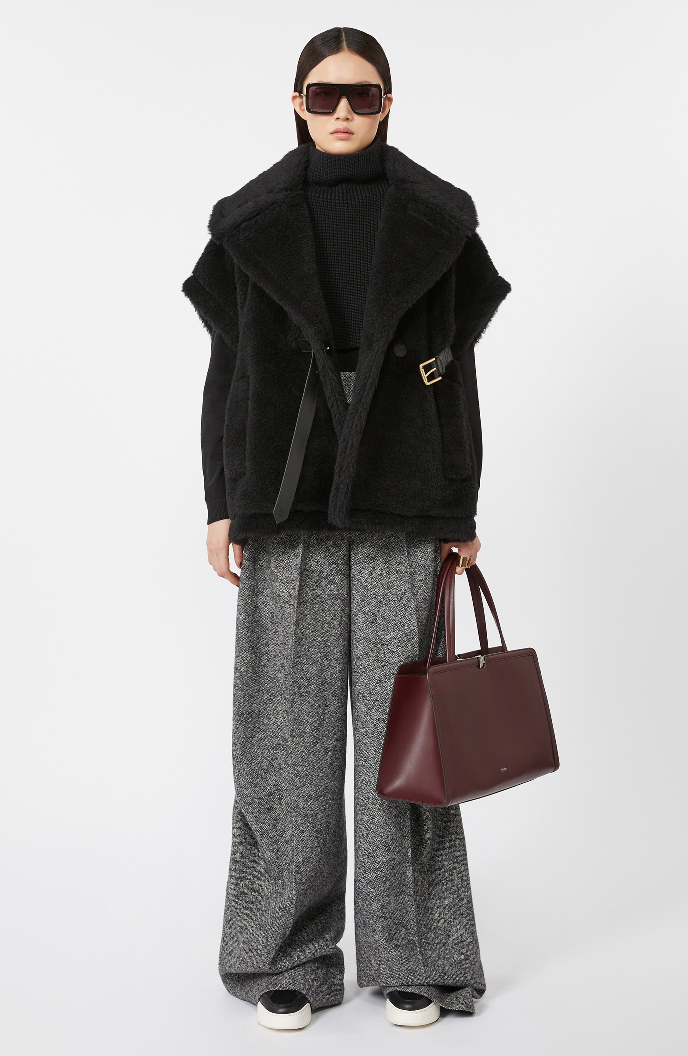 Max Mara Belted Teddy Bear Cape in Black at Nordstrom - 4