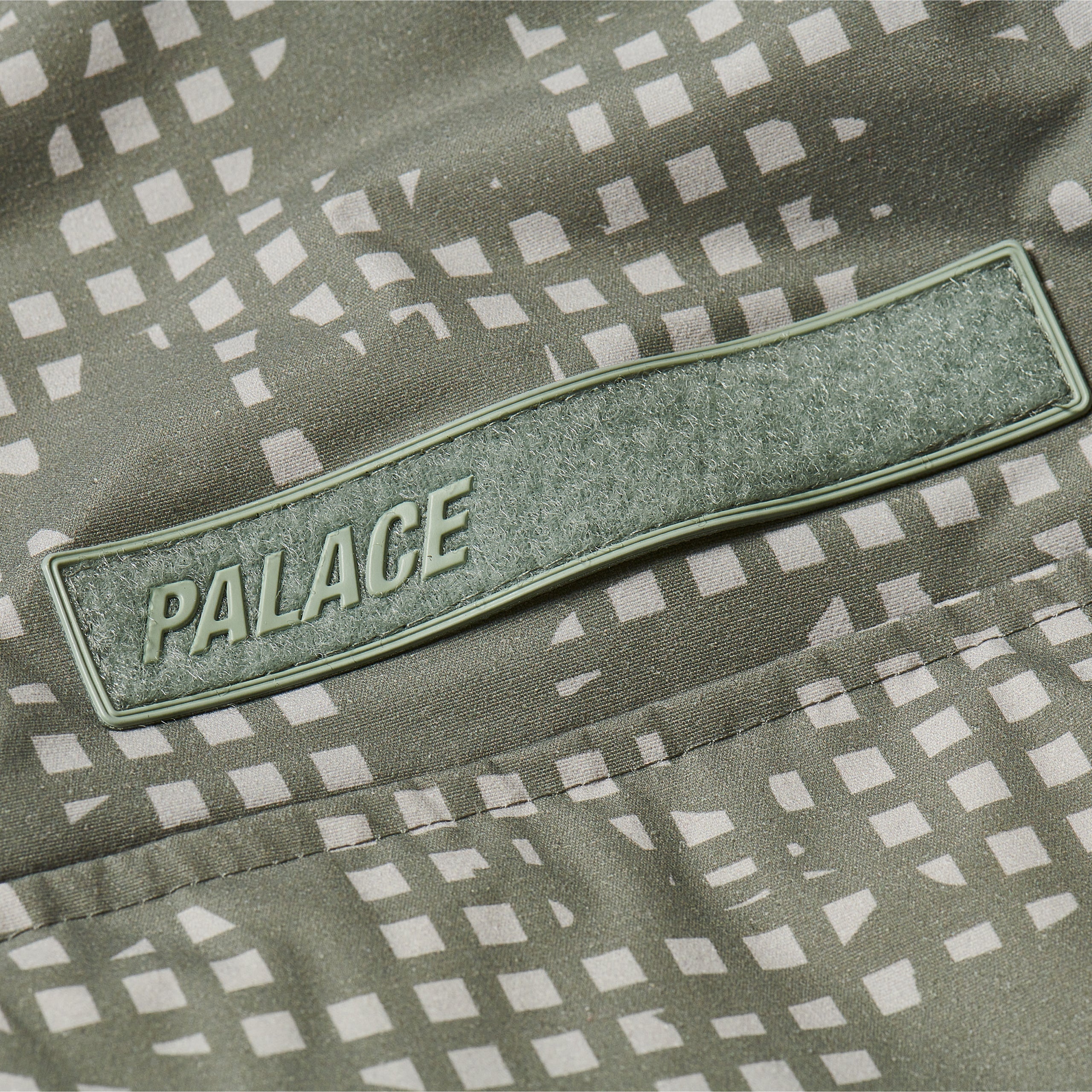 PALACE PCWCS HOODED JACKET DIGI DPM | REVERSIBLE