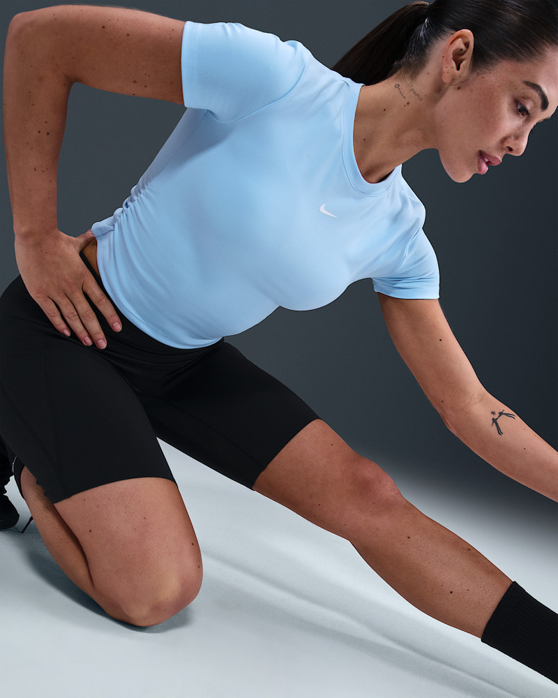 Nike One Women's Dri-FIT Short-Sleeve Top 3