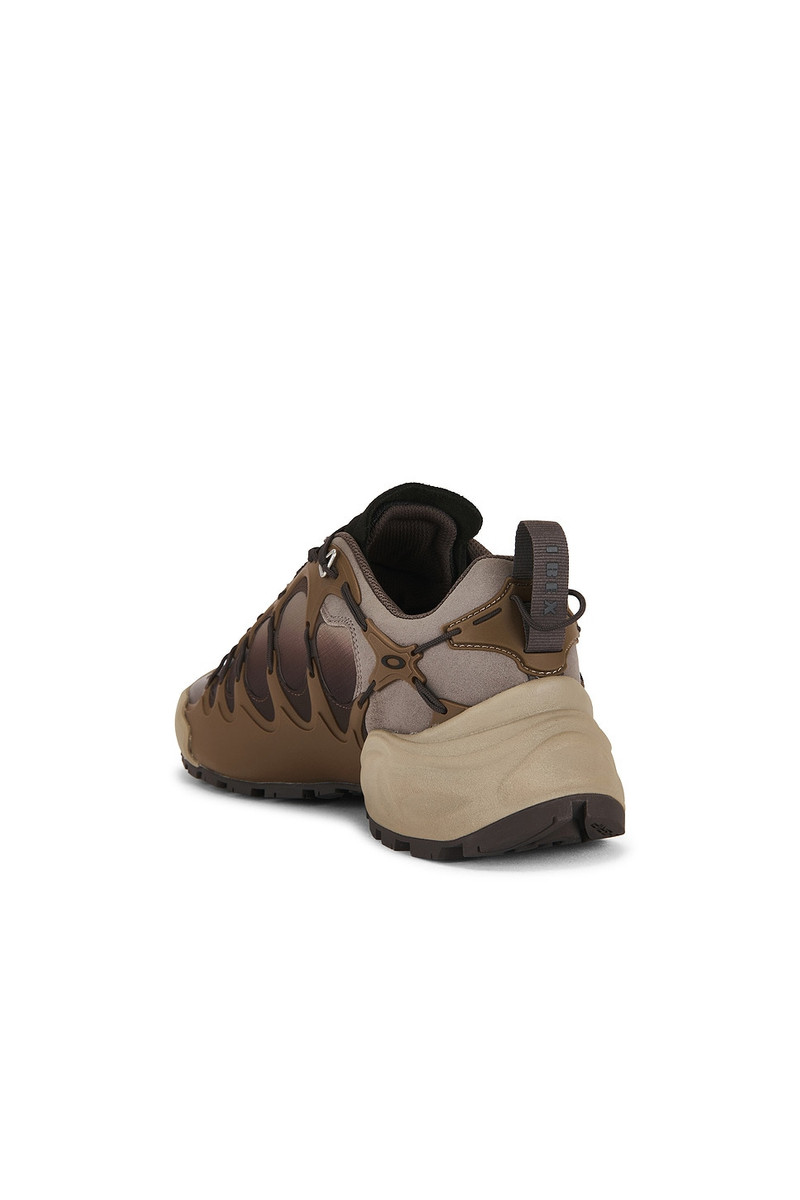 Ibex Sneaker 3