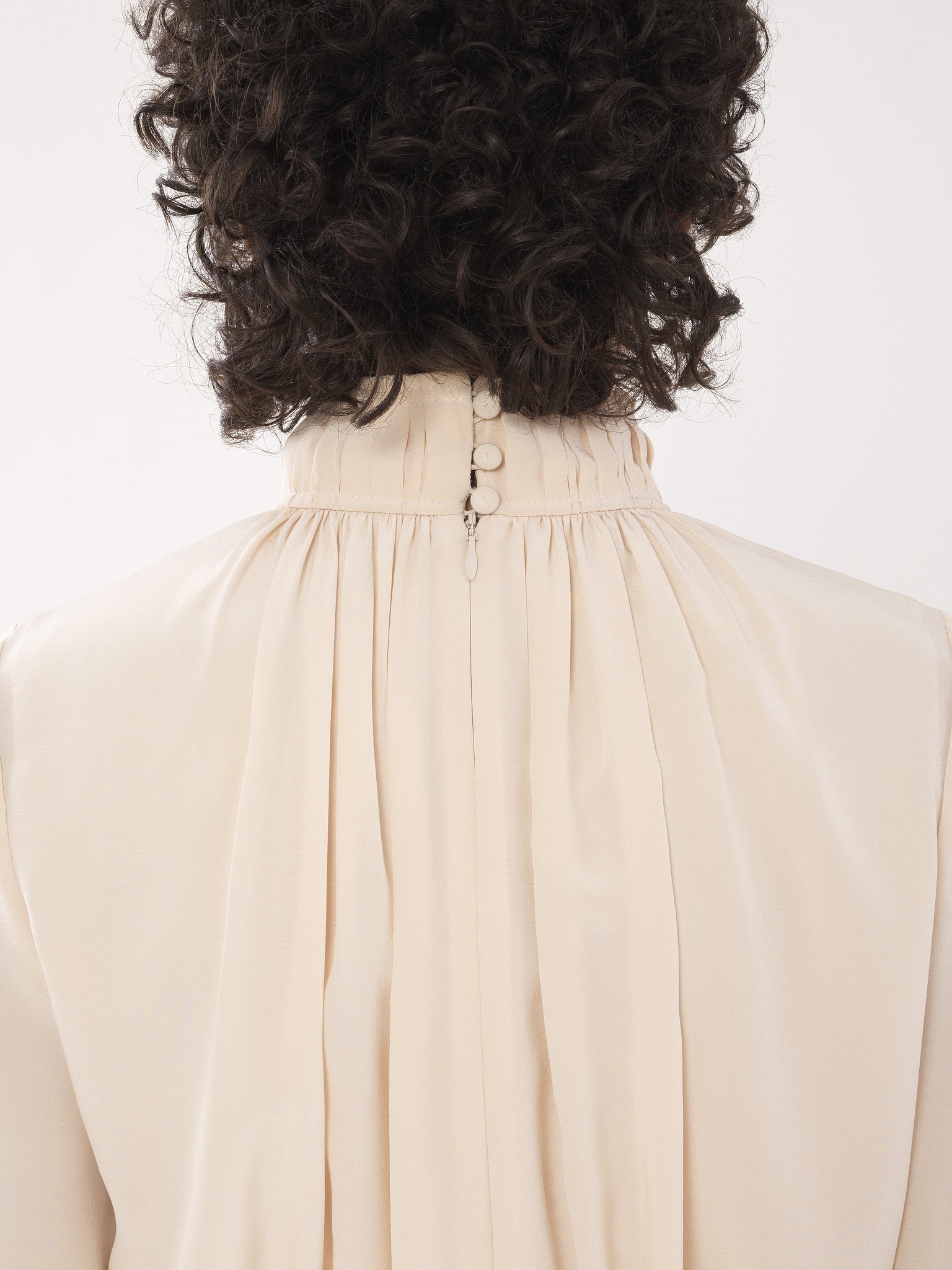 HIGH-NECK FLARE DRESS - 6