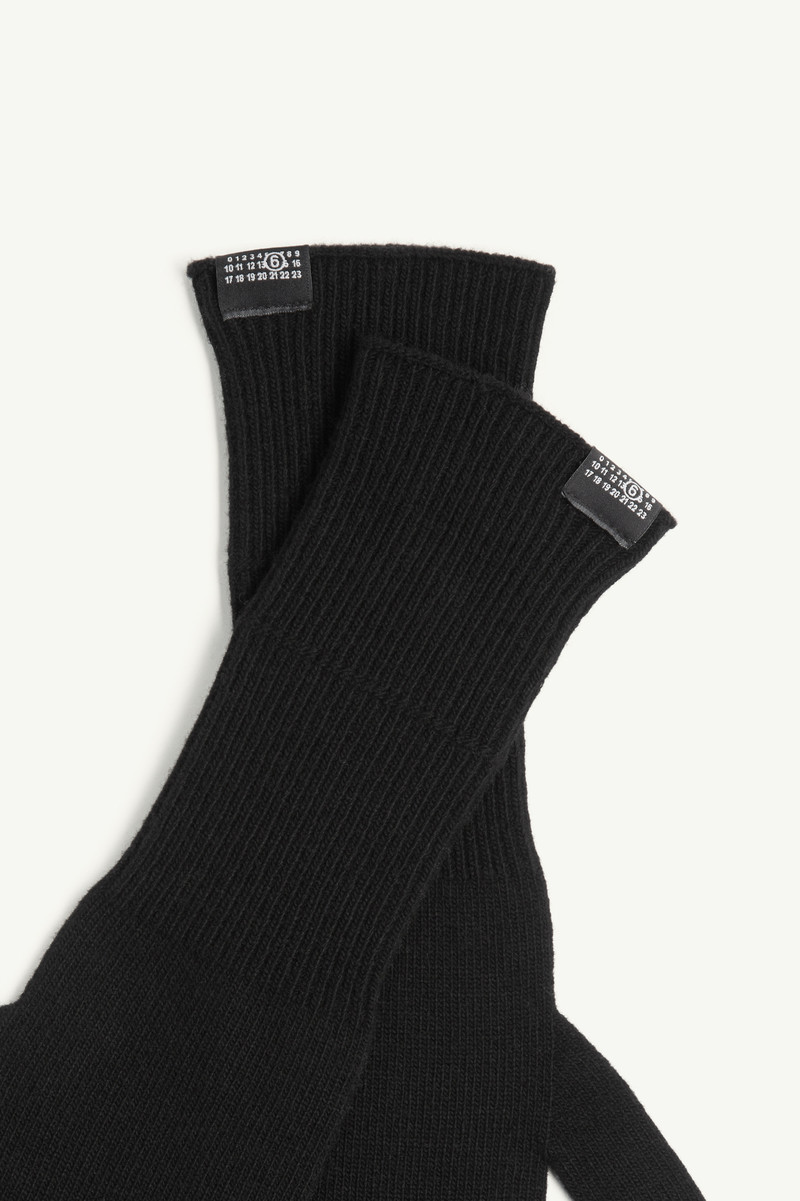 MM6 Maison Margiela Wool gloves outlook
