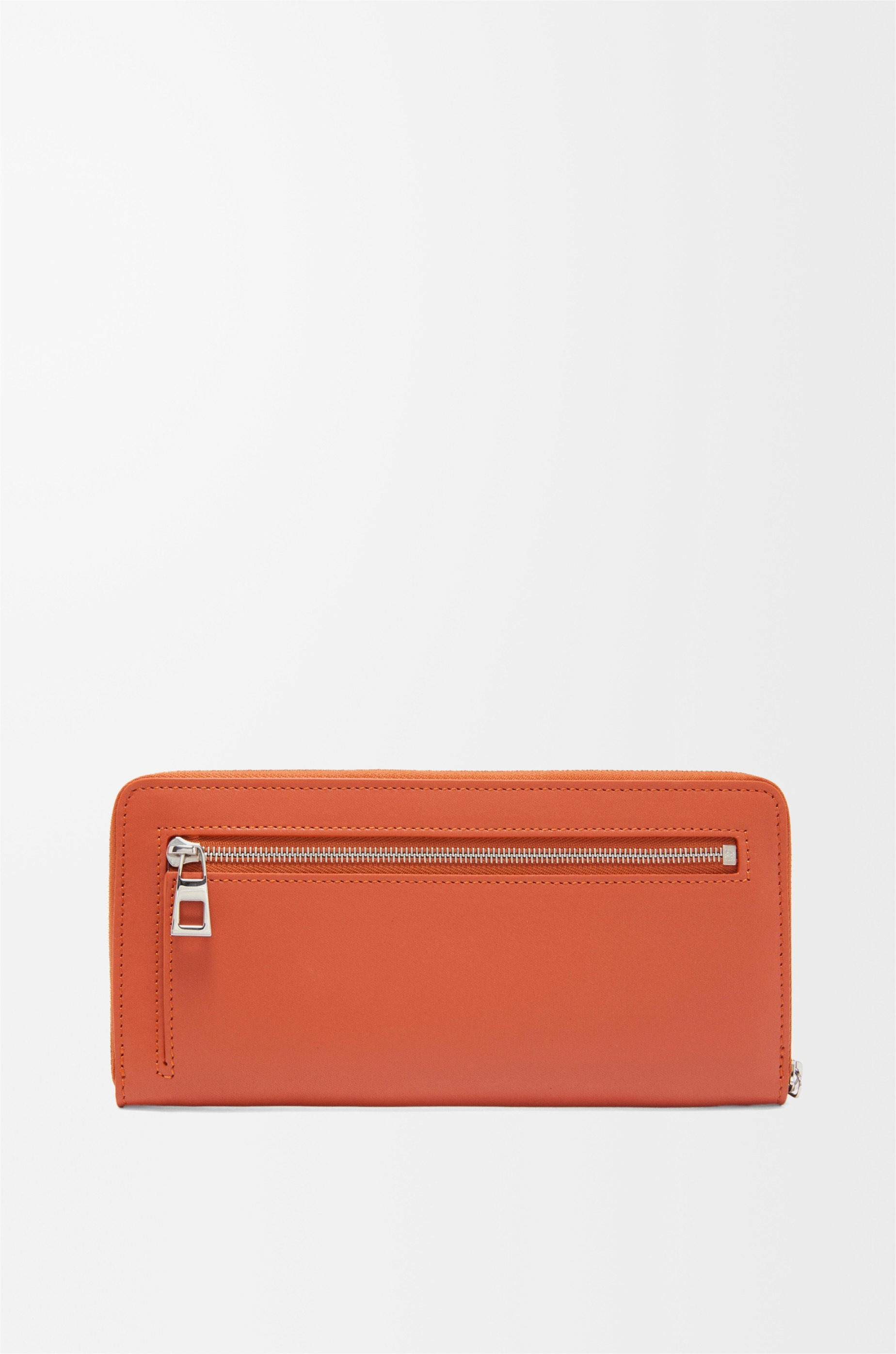Knot zip around wallet in shiny nappa calfskin - 3