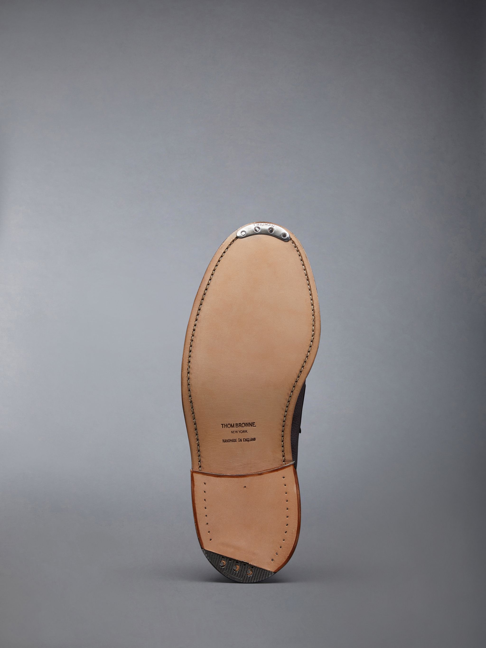 Pebble Grain Penny Loafer - 6