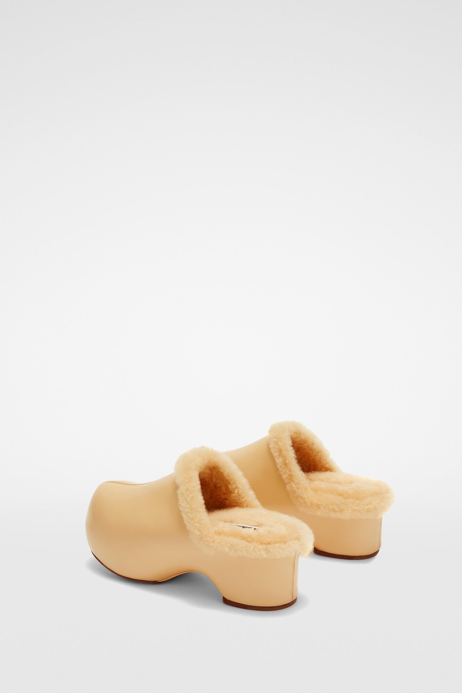 Clogs - 4