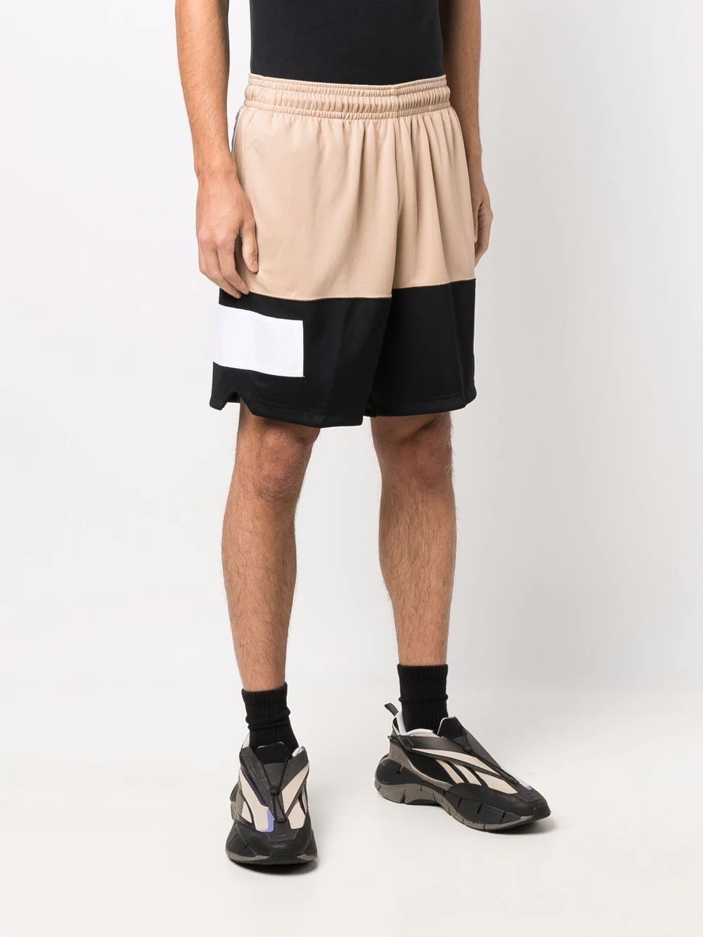 colour-block oversized track shorts - 3