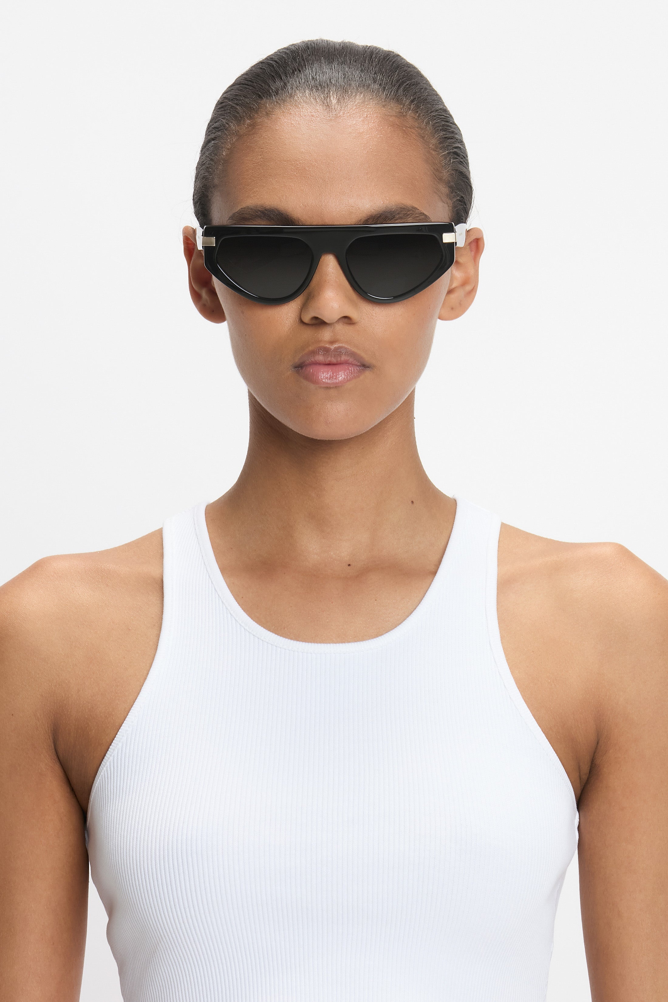 Visor Hinge-Detail Sunglasses In Metalic Chocolate - 2