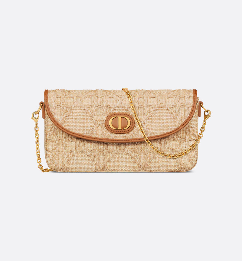 30 Montaigne Pouch with Chain 1
