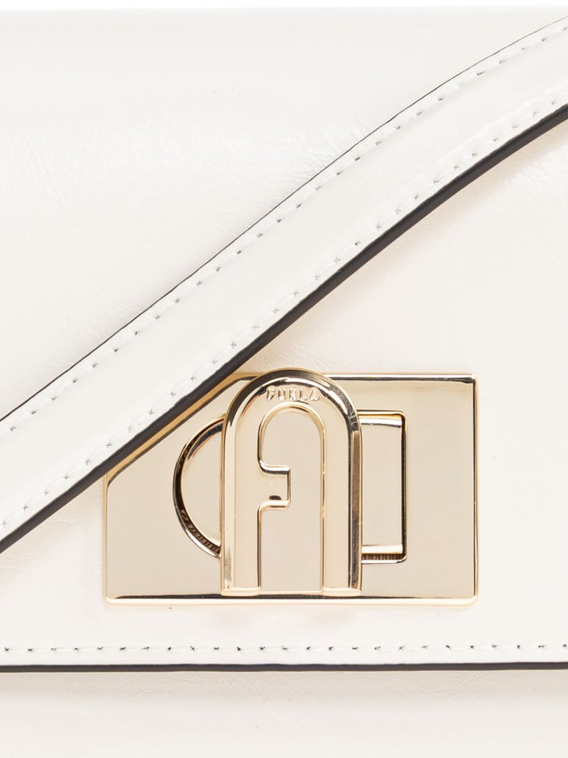 hardware shoulder bag 6