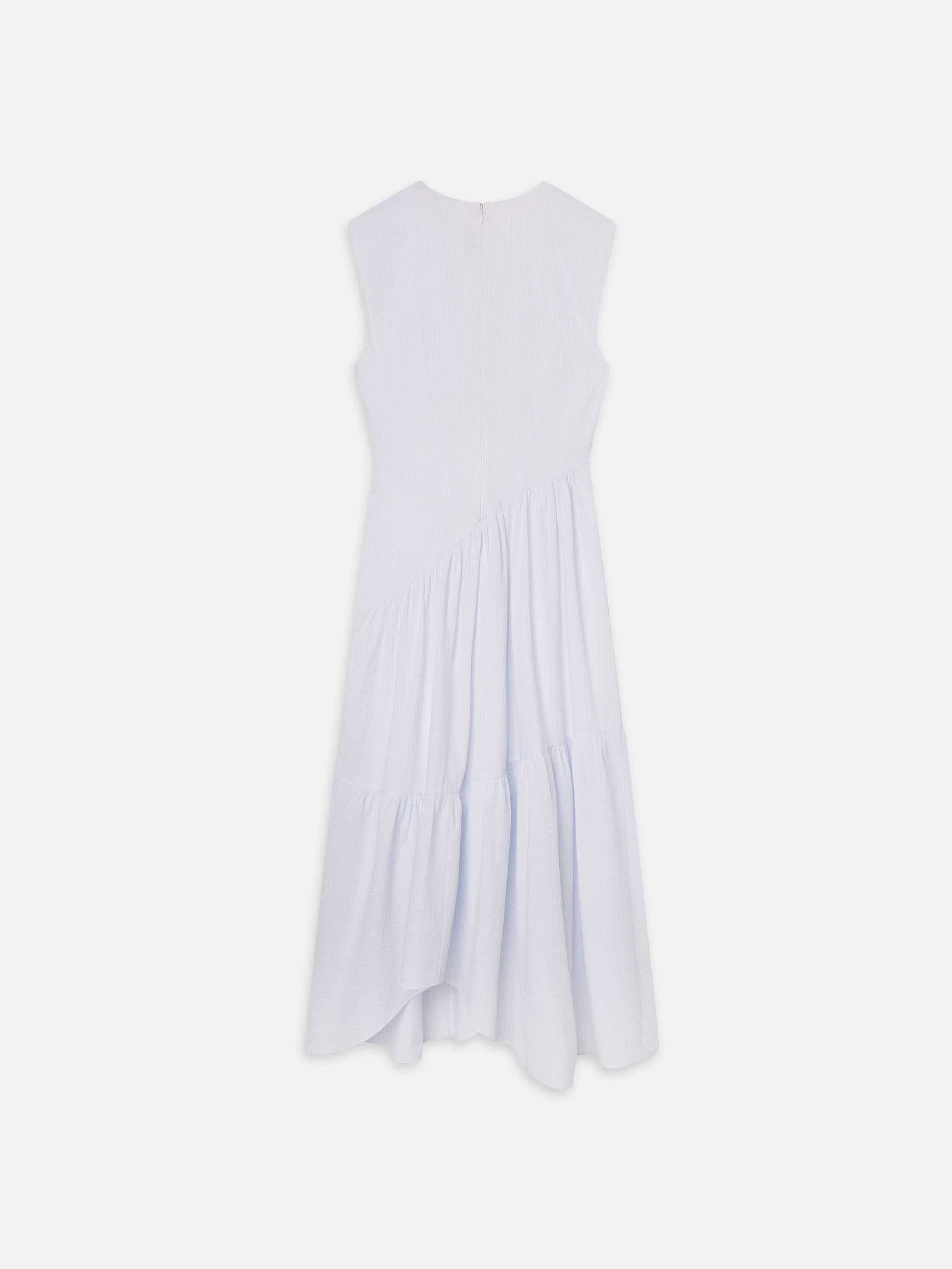 The Seersucker Gathered Dress in Light Chambray Multi - 4