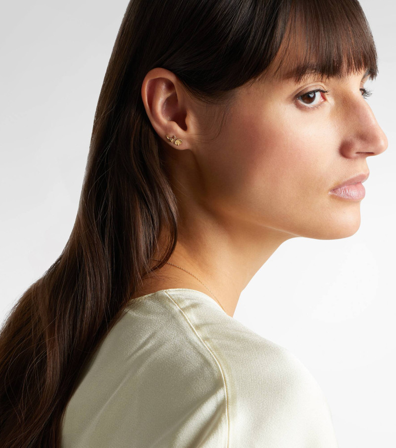 STONE AND STRAND Scallop Shell 14kt gold earrings outlook