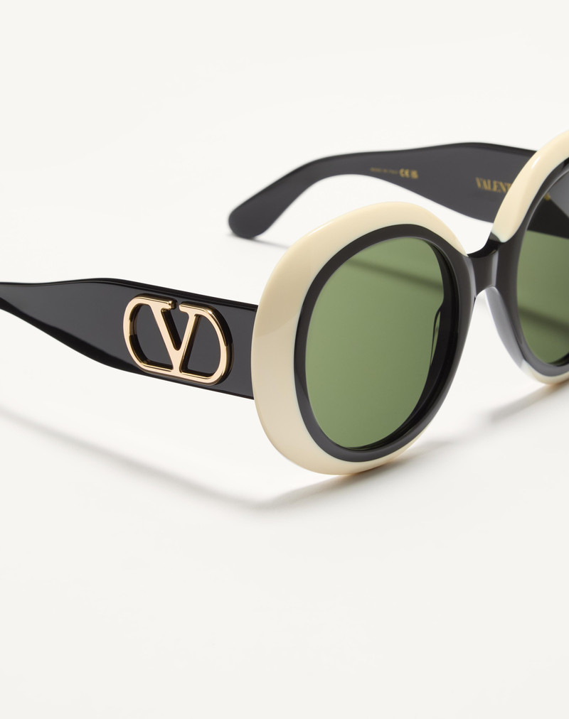 DRAMATIC ROUND 1960S ACETATE EYEWEAR 6