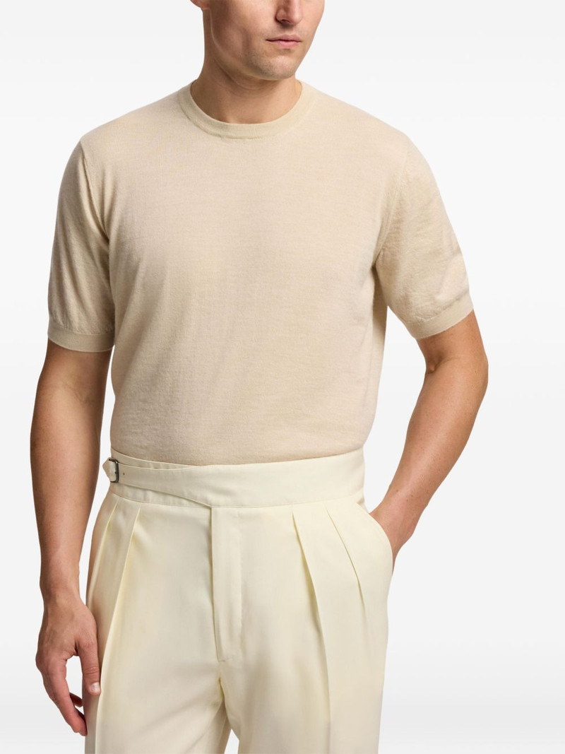 short-sleeve T-shirt 3