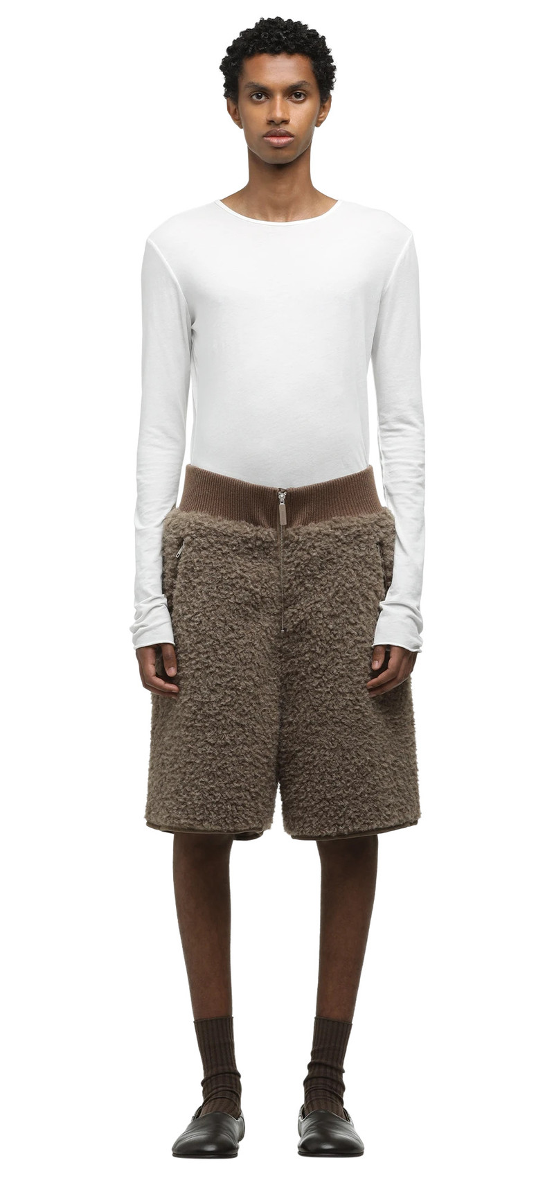 entire studios EF SHORT BISON outlook