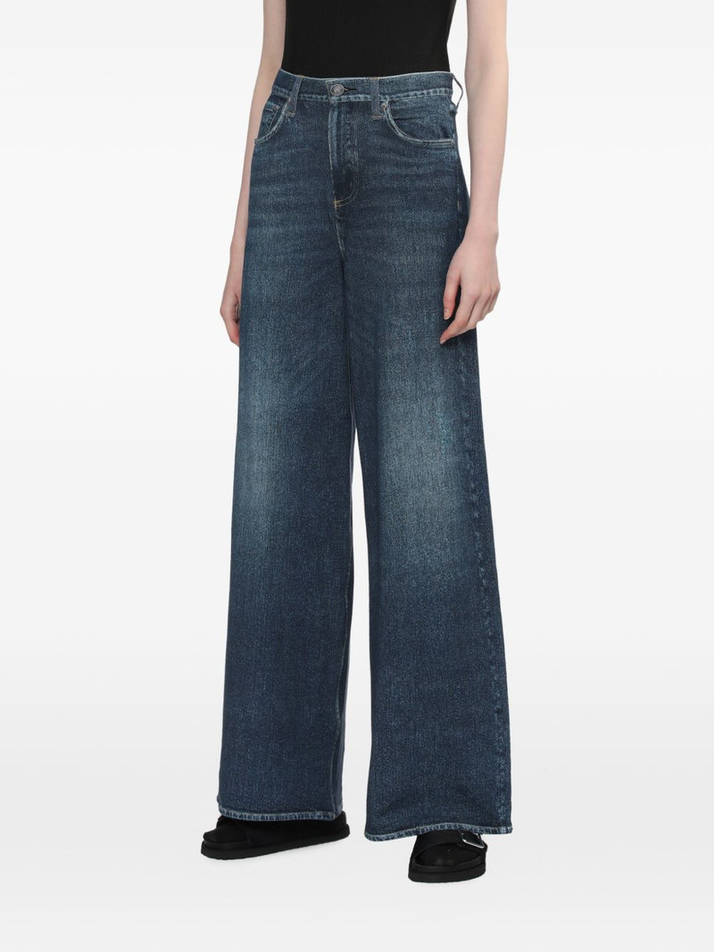wide-leg jeans 3
