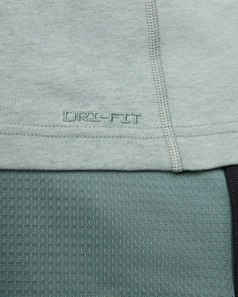 Nike 1 차적인 남자의 Dri-FIT 짧은 소매 Versatile 이름 * 6