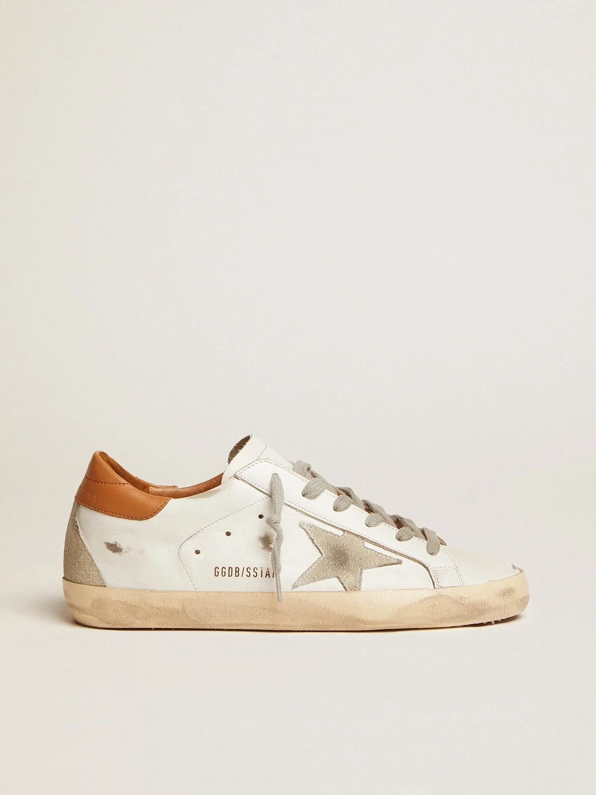 Women’s Super-Star sneakers with suede star and brown heel tab - 1