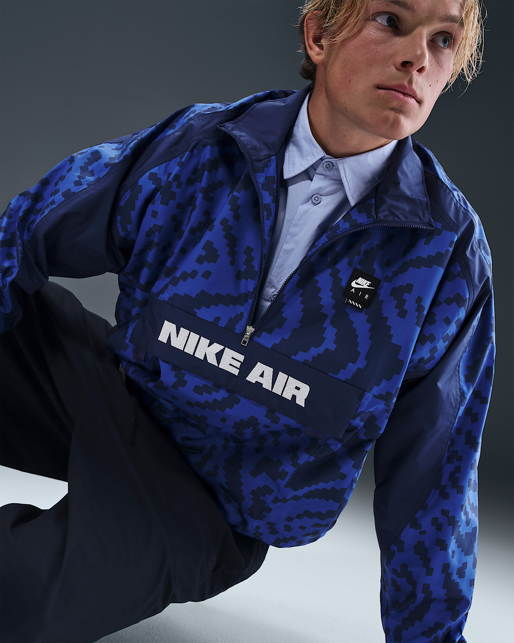 Nike Air Men's Half-Zip Jacket - 3