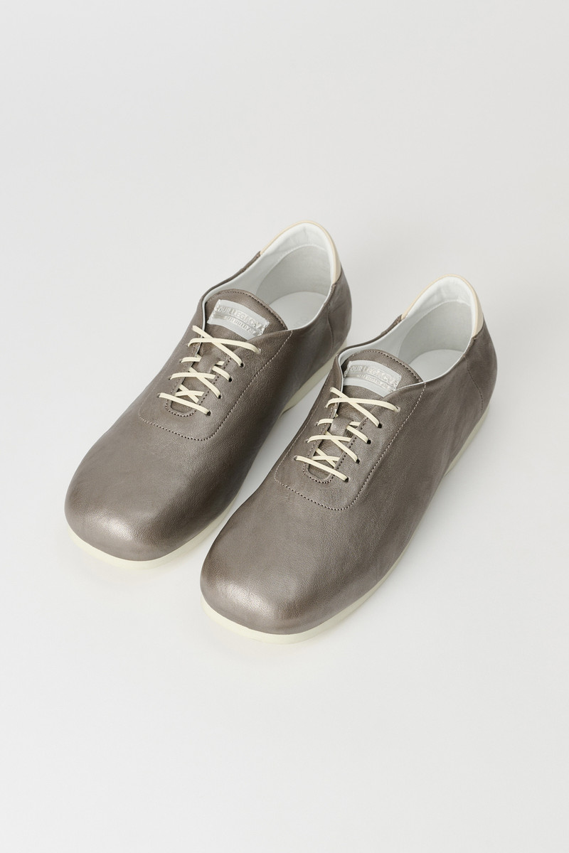 Sneak In Metallic Oyster Sheepskin 7