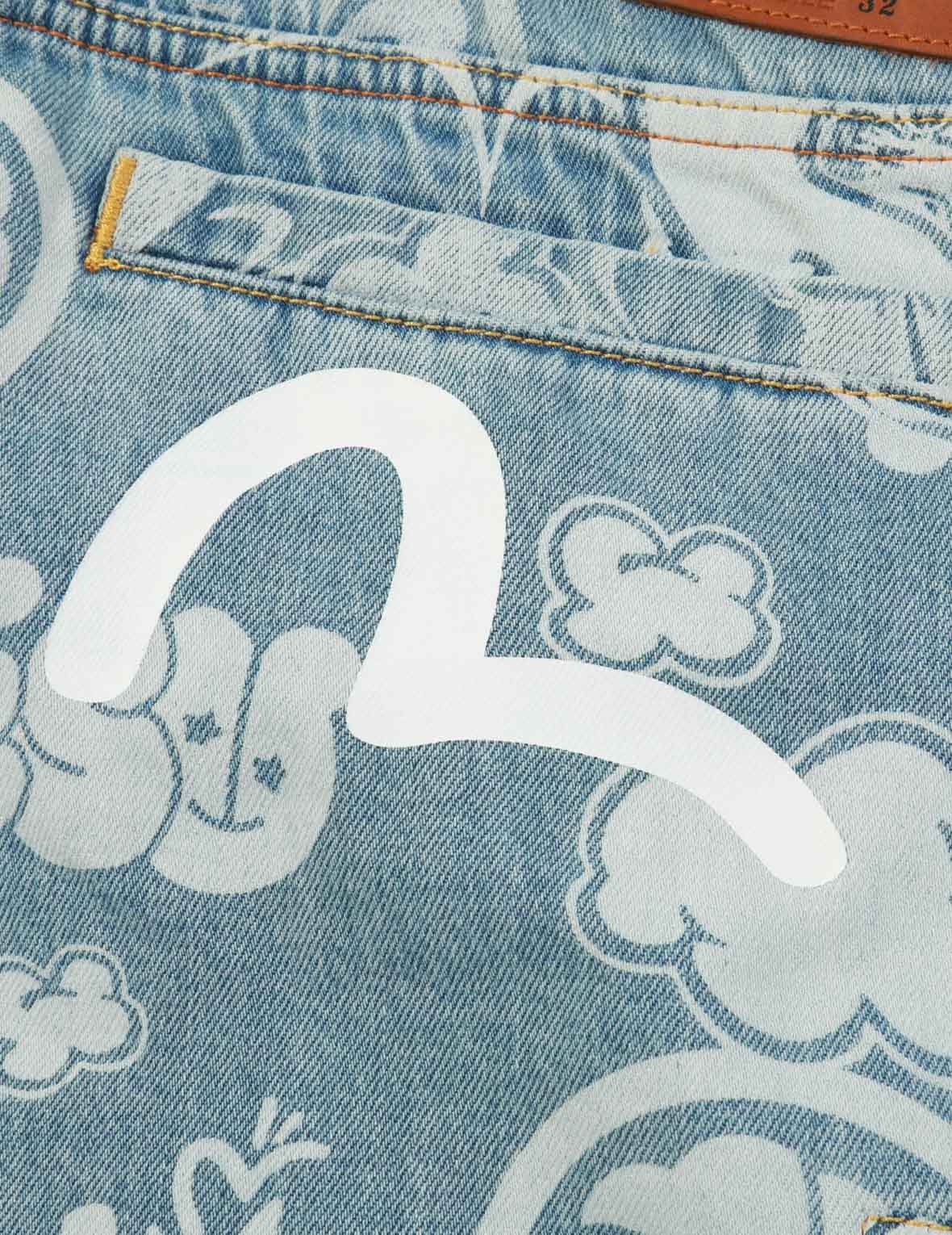 GRAFFITI DARUMA AND KAMON DISCHARGED PRINT DENIM CARGO SHORTS - 7