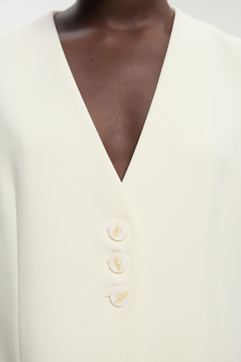 Compact Essential Tailored Waistcoat 5