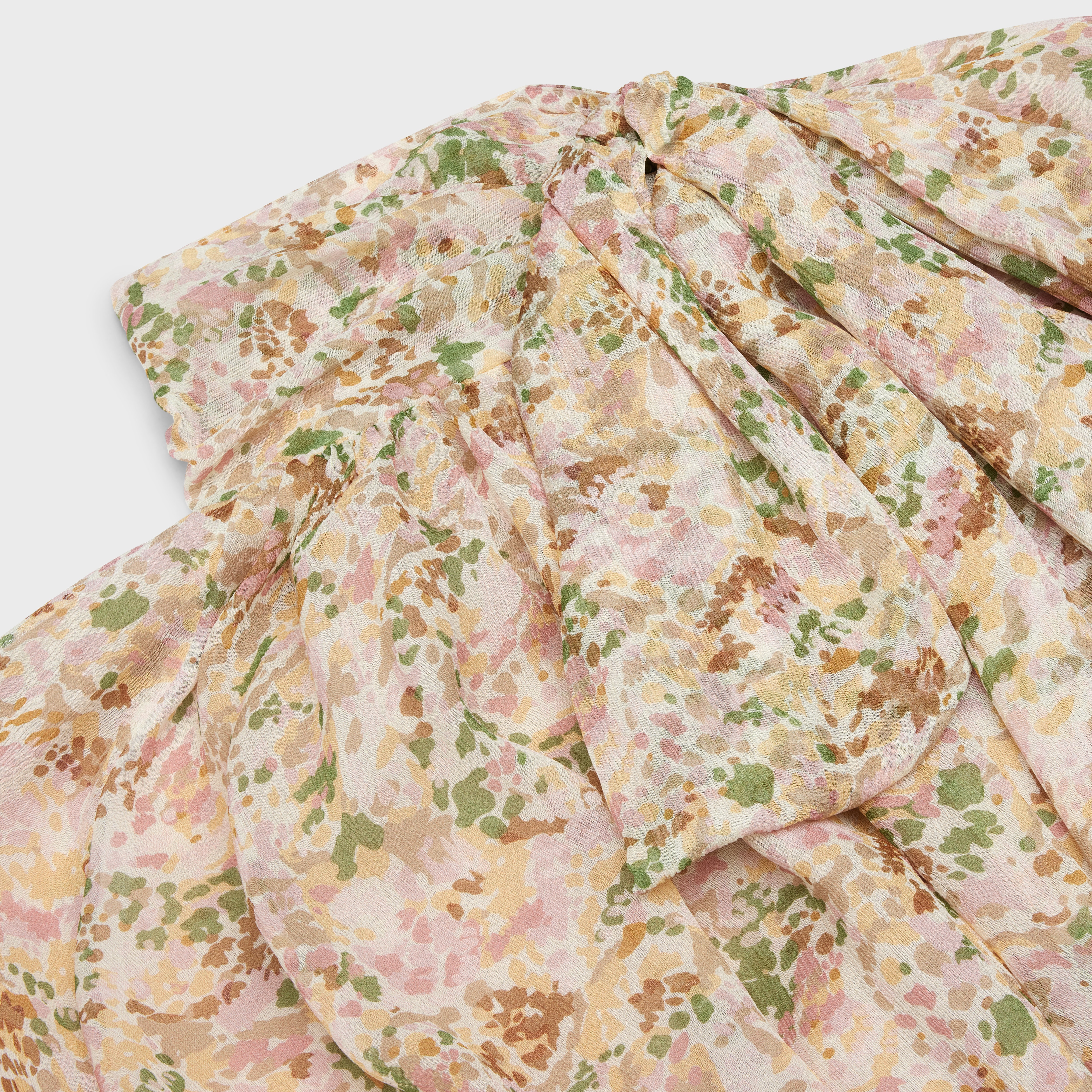 Puffed lavalliere top in silk crepon - 3