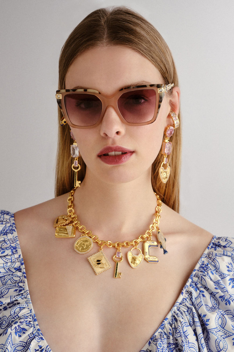 CAMILLA HERE COMES TROUBLE SUNGLASSES outlook